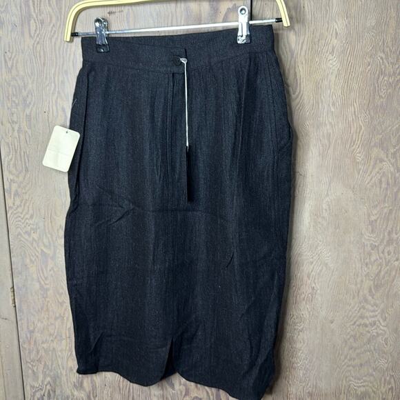 Vintage NWT Umberto Ginocchietti Women's Charcoal Midi Skirt - Picture 2 of 7